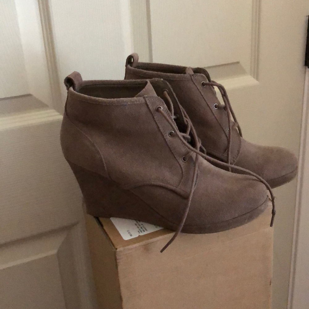 Tan booties size 7